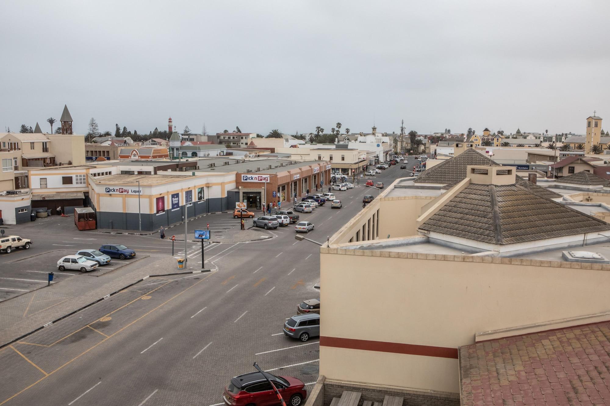 Swakopmund Plaza Hotel Exterior photo