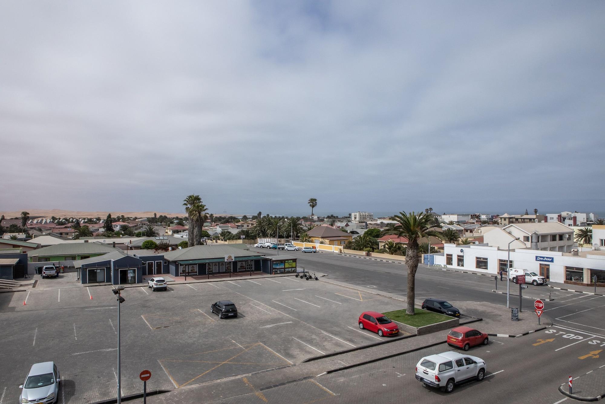 Swakopmund Plaza Hotel Exterior photo