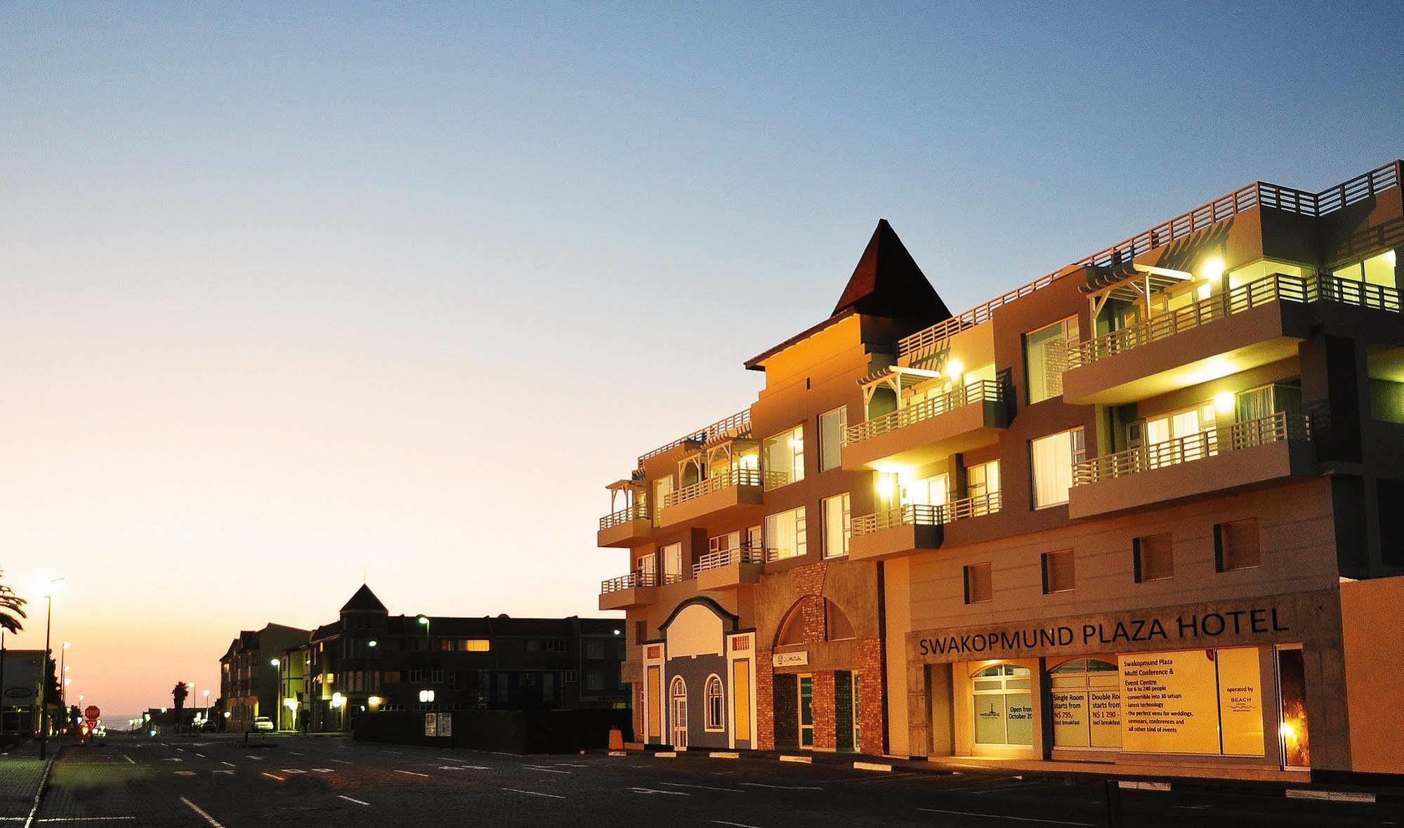 Swakopmund Plaza Hotel Exterior photo